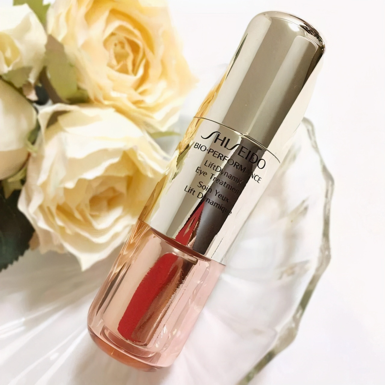 哪些眼霜能增加眼部肌肤弹性?这些眼霜给倦眼来一杯特浓醒神咖啡_黑眼