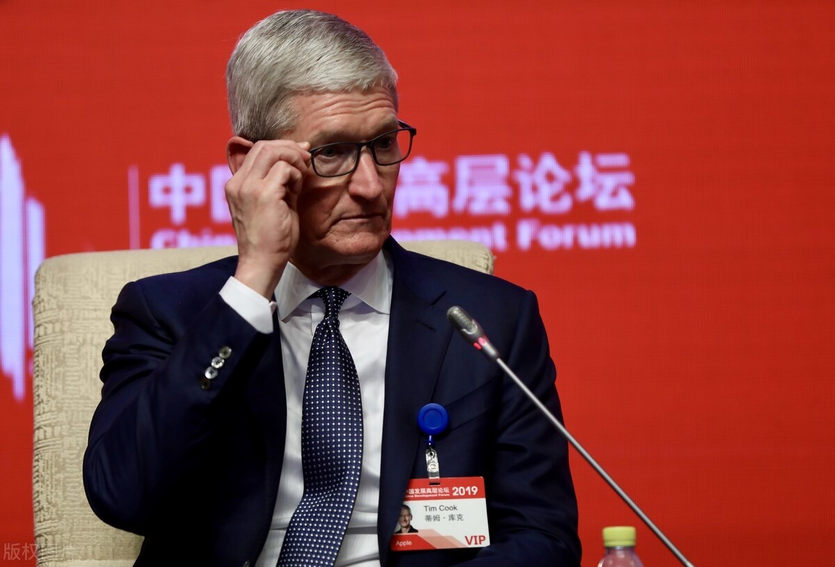 富士康都去印度了，为什么苹果特斯拉还愿将制造基地留在中国？