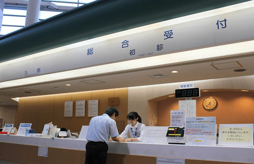 在众多国家中,日本由于其医疗先进,毗