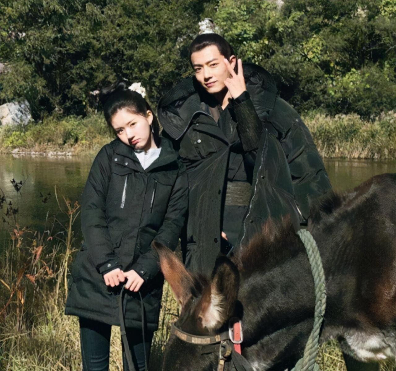 原创赵露思深夜表白肖战又秒删?