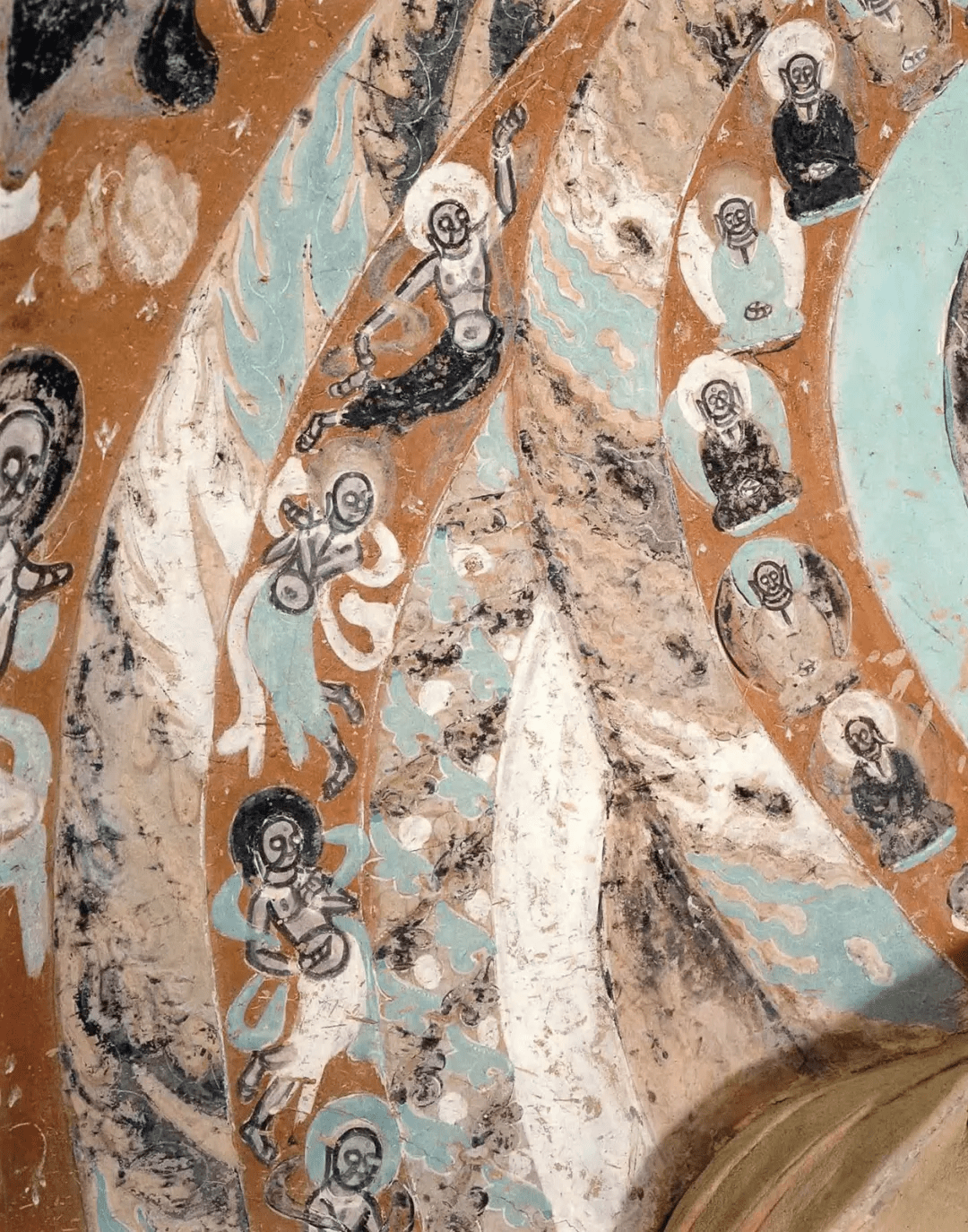 莫高窟北凉272窟与神秘的供养菩萨