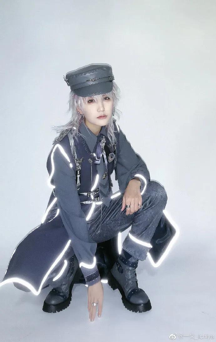 军装风lolita气势十足帅气又很有迷人的魅力