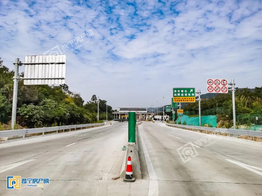 汕湛高速和平出口图片