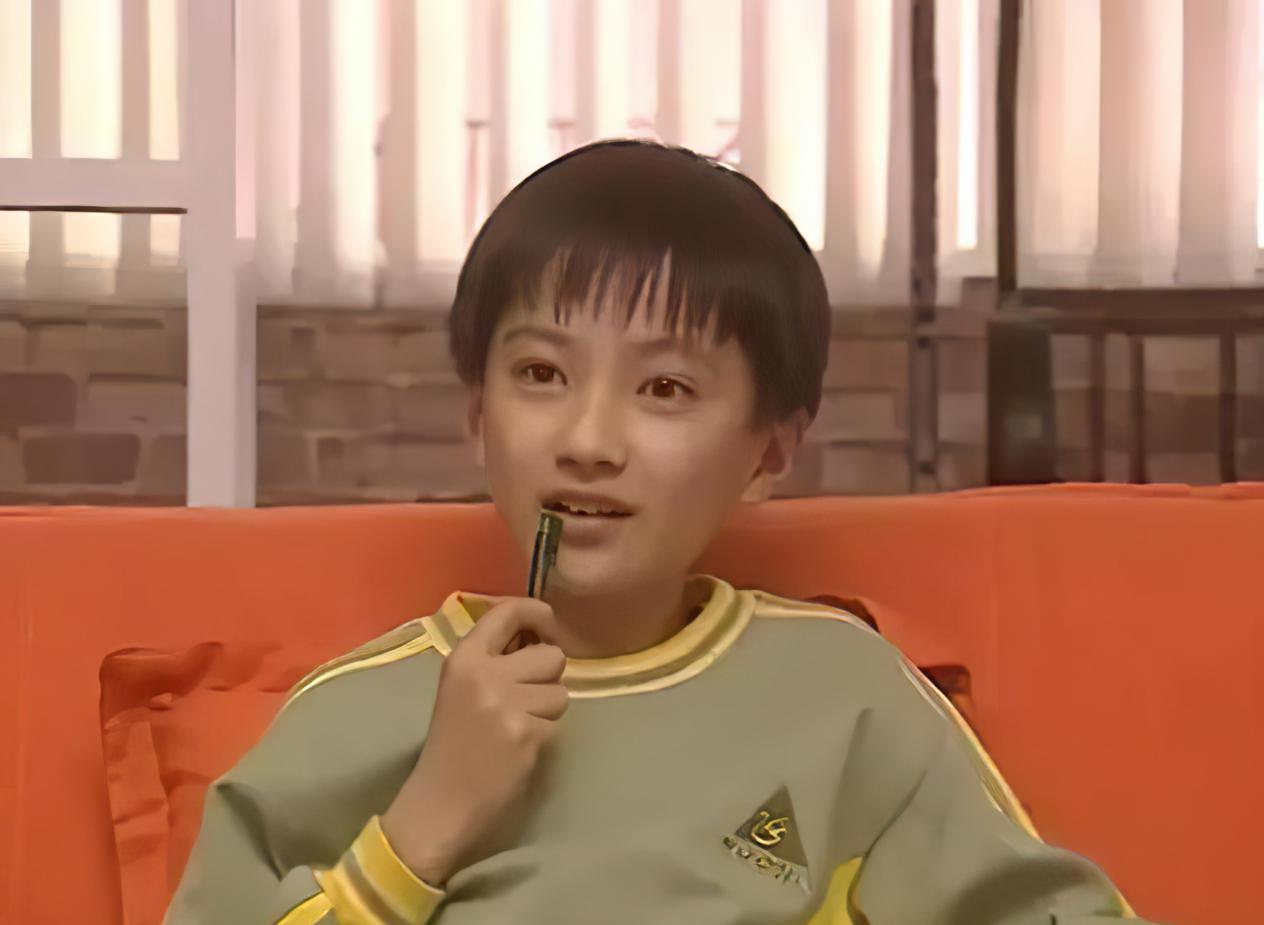 6岁踏入演艺圈,之后成为林心如的"干女儿",如今模样判若两人