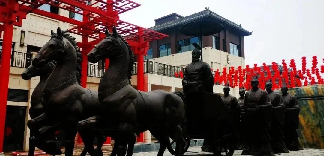 一座"庙"趣横生的城隍庙,皆镌刻着城隍庙厚重的历史文化气息,每一片