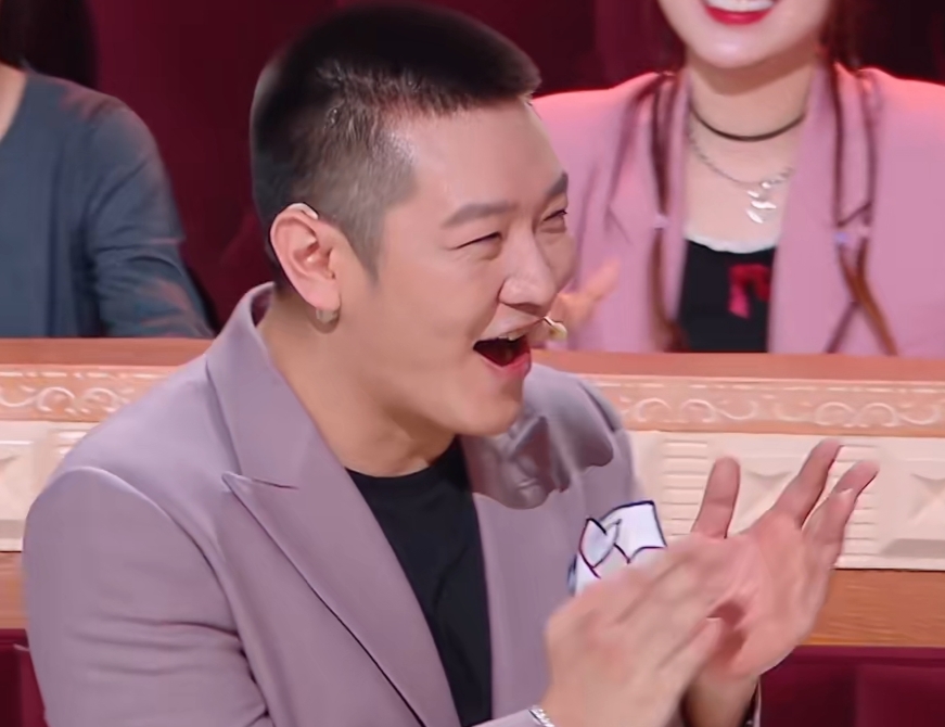 火星情报局5此刻田源头上的汗超过了2006年那场雨