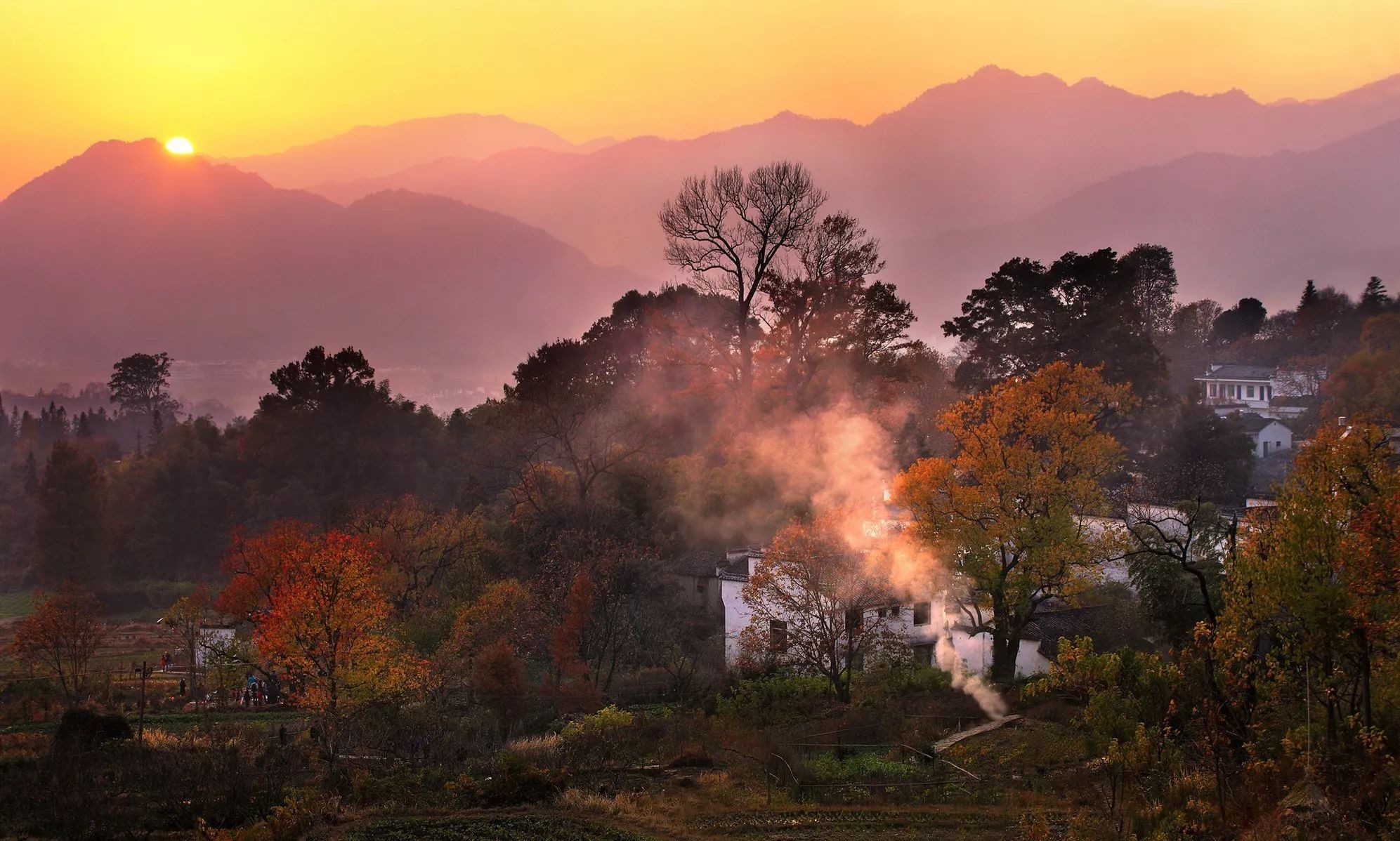 乡下人家秋天的场景图片