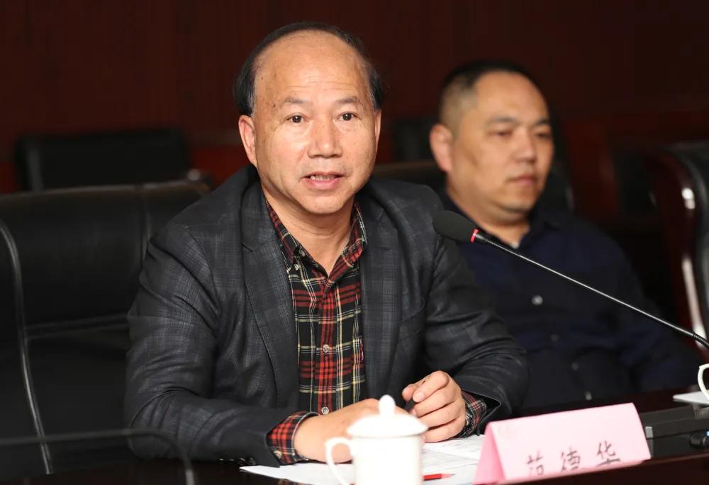 云南省旅游规划研究院原院长研究员范德华专家,学者,企业家认为,我国