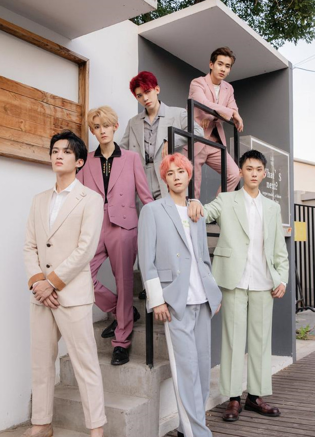 偶像来了:mk-1男团重新出发,塑造新偶像_手机搜狐网