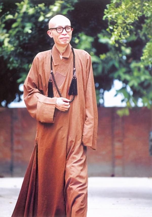 痛心父亲家暴7岁儿子面临截肢有人说家暴是因果报应呸