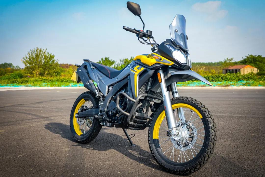 摩托财智 原创· 11-07 13:54 ·汽车领域创作者 订阅 无极300gy综合