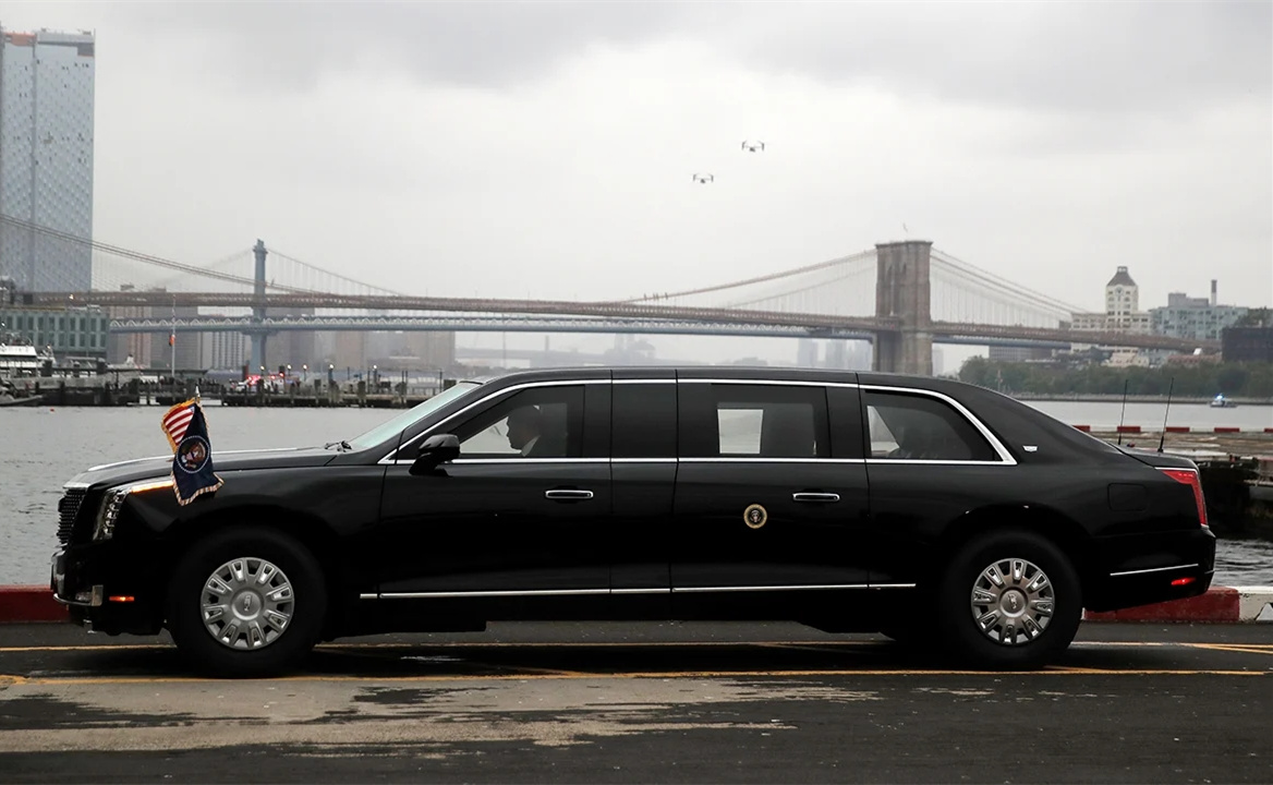 你不知道的陆军一号防弹防爆防辐射随车带着新鲜血液