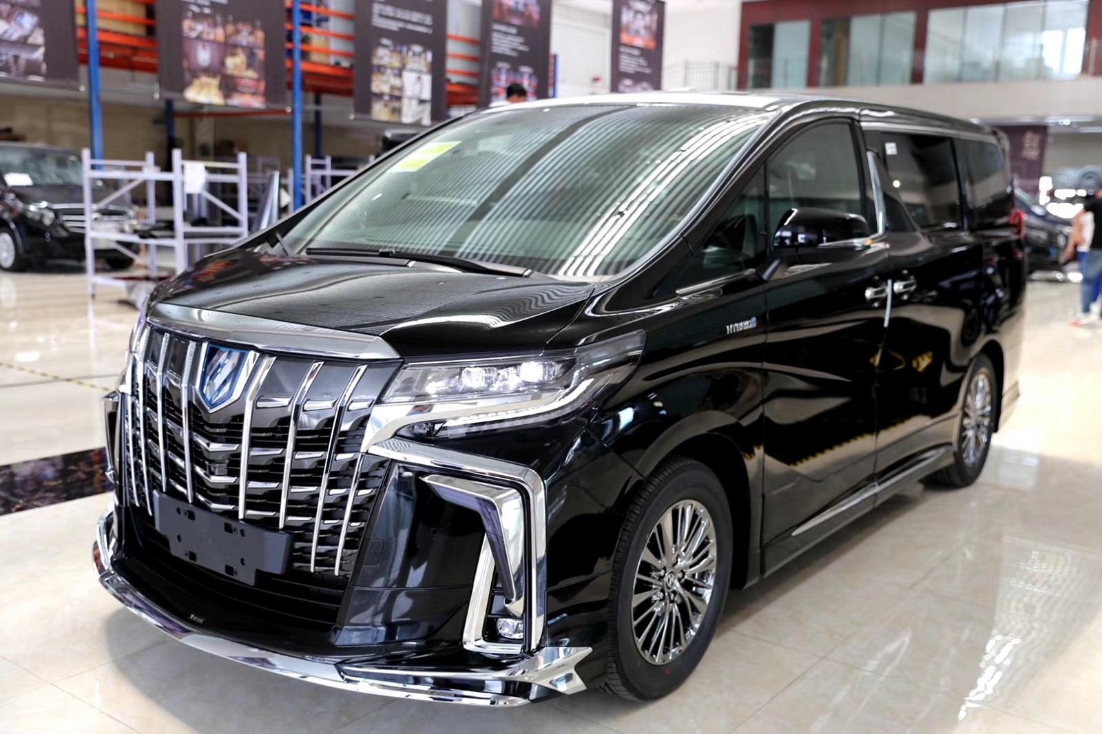 进口丰田埃尔法35l商务7座保姆车裸惠特降