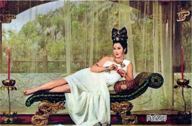 学美术,为什么必须要画"裸画"?