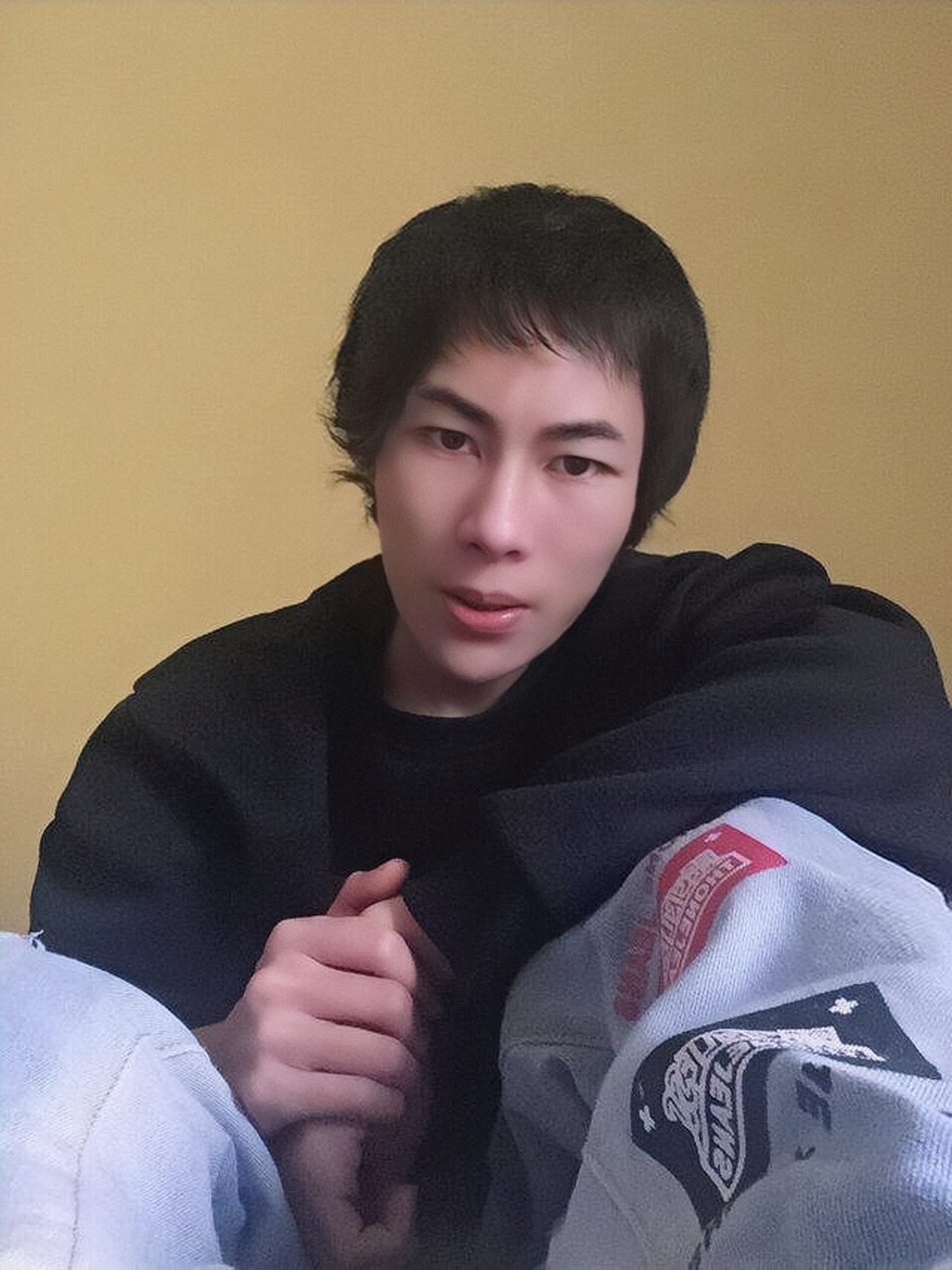 李恒宾前合伙人曝料:"李恒宾有80%的财富主要来源于投资和股票!