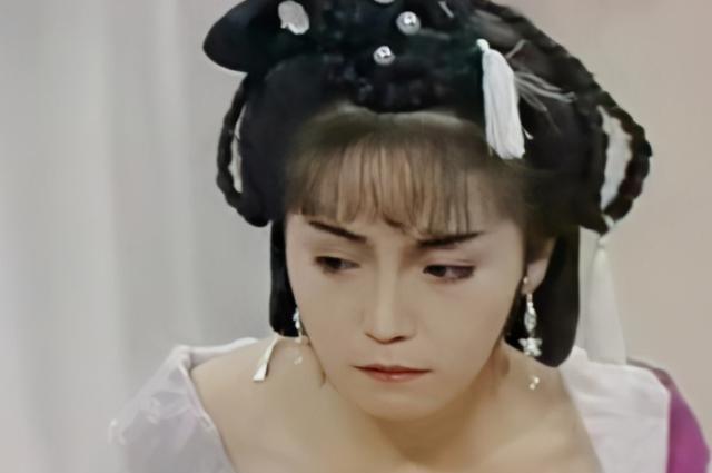 石榴姐苑琼丹曾与林正英历经生死恋痛失挚爱后嫁入豪门