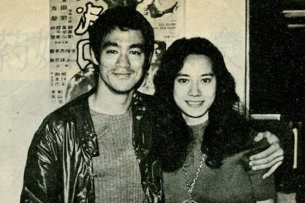 66岁终身不嫁,曾比林青霞还美,为李小龙淡出影坛,如今成这样_苗可秀
