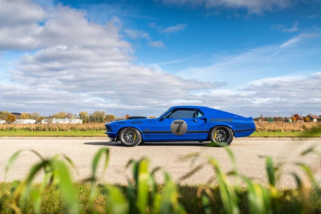 改装车欣赏:来自ringbrothers的作品,一台风格复古的初代福特野马改装