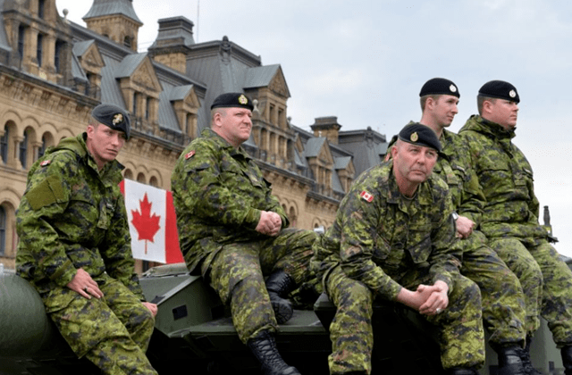 原创坐拥998万平方公里土地却只有8万军队加拿大不怕被欺负吗