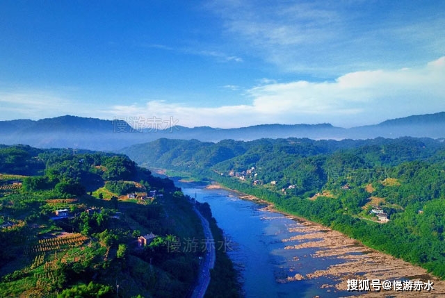 航拍遵義赤水市赤水河下游的丘陵風光很像四川和重慶不像貴州