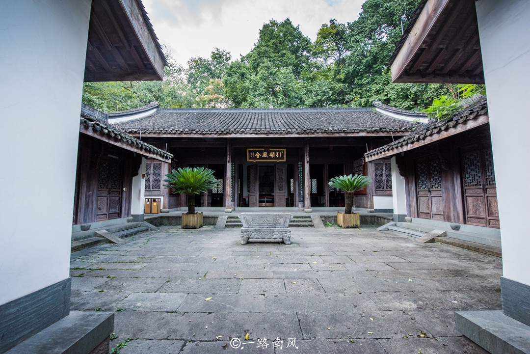 原创杭州吴山上阮公祠很多本地人都没有去过长期游客稀少