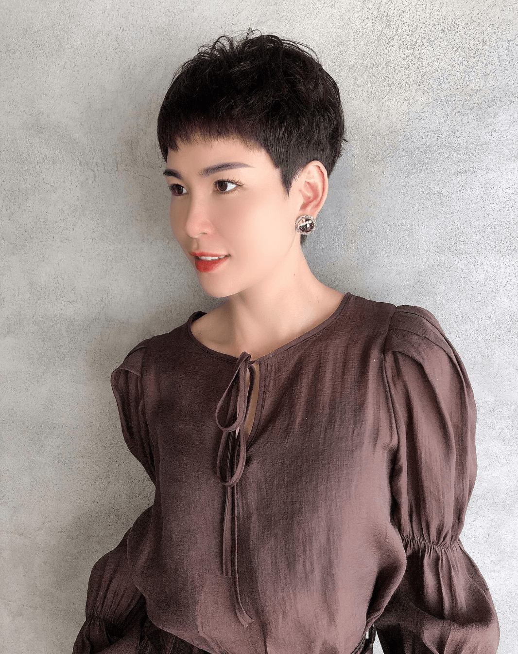 当下最新最火发型一大波,好看时尚又显瘦,忍不住也想剪同款