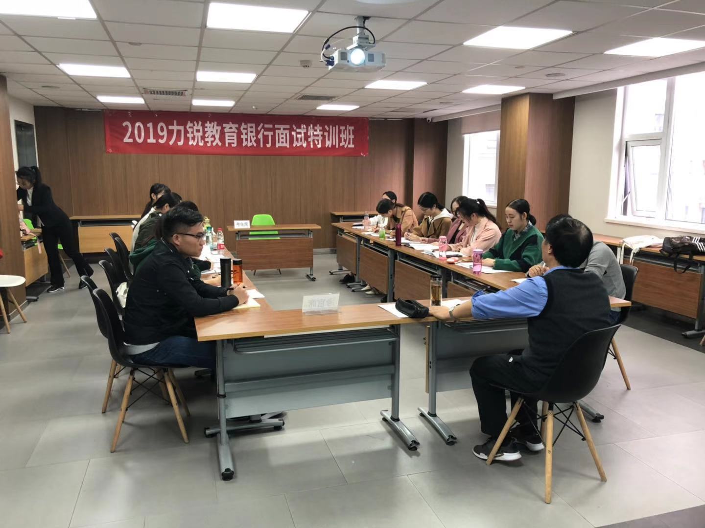 教师面试：新时代的新挑战与机遇