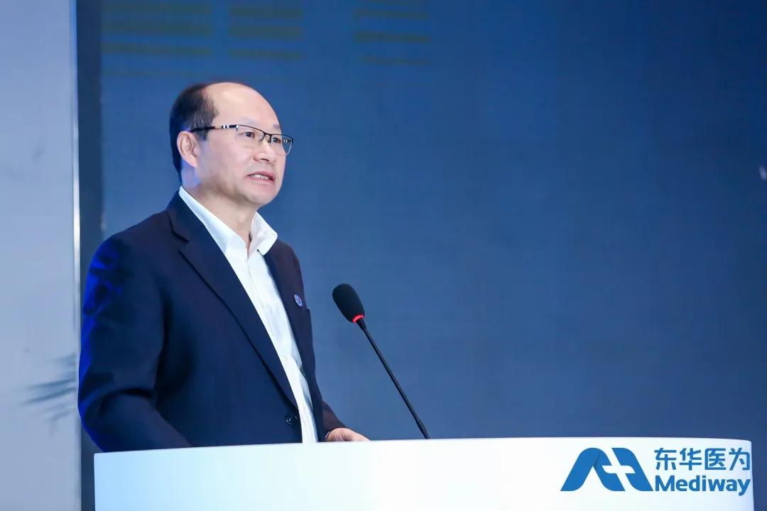 翔安医院院长,长江学者特聘教授张国君,北京大学第一医院副院长王鹏远