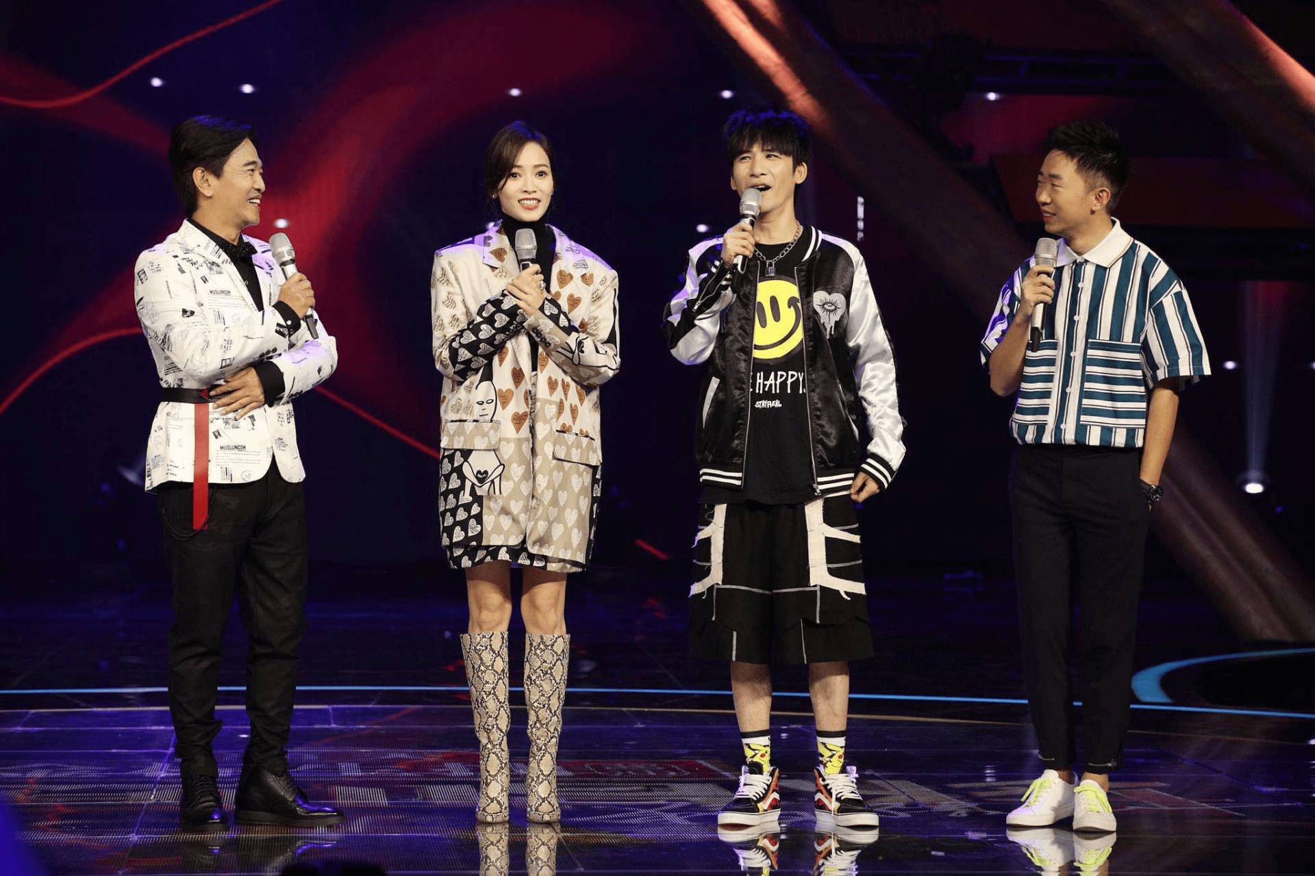 少了内地收入，台湾主持人收入锐减，小S大幅缩水9000多万