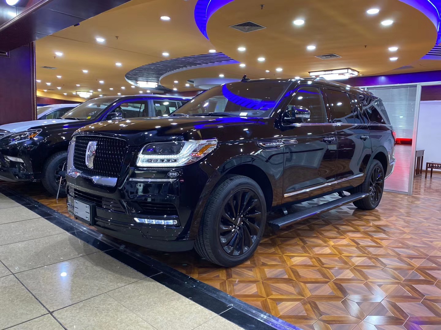 20款林肯领航员王者风范 强劲越野彰显不凡