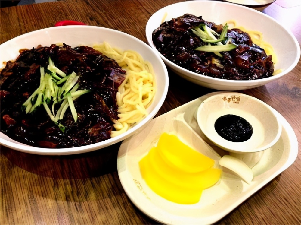 田坤道:韩剧中常出现的韩式炸酱面,教程来了_手机搜狐网