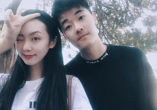 女排美女被求婚后首度露面,妆容精致美出新高度_樊响