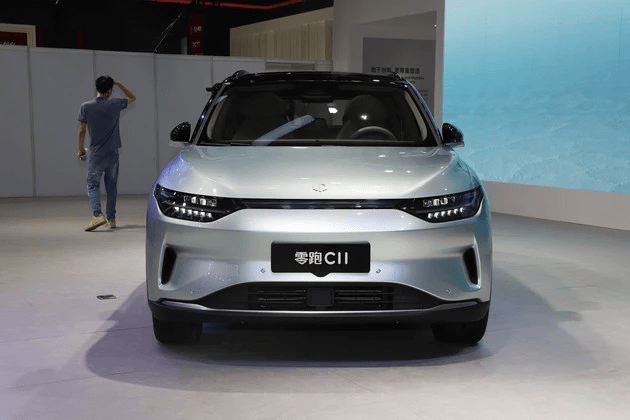 零跑c11搭载的凌芯01什么水平?超过主流mobileye eyeq4算力两倍