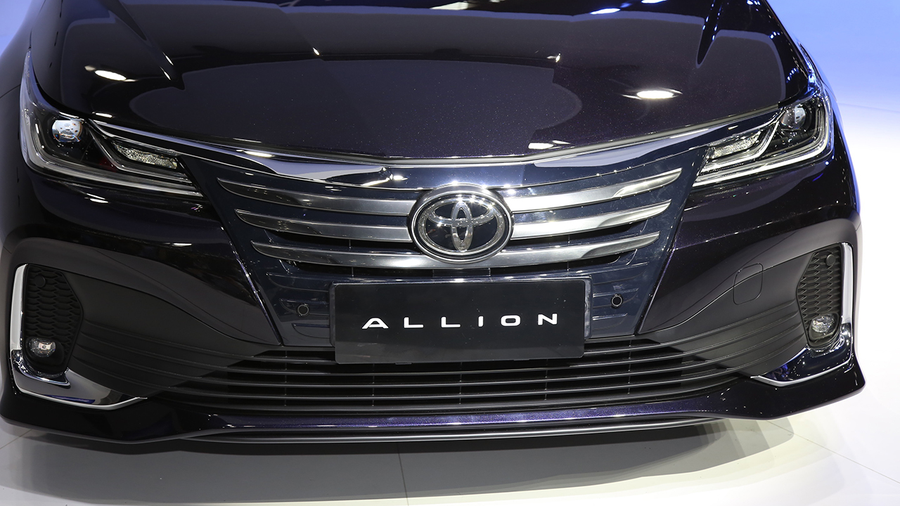 子弹说车丨加长版卡罗拉,一汽丰田allion亮相广州车展