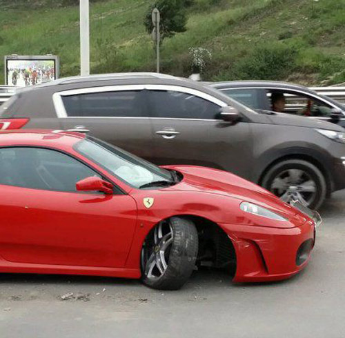 搞笑图集:爆笑车祸现场,各种不可思议!