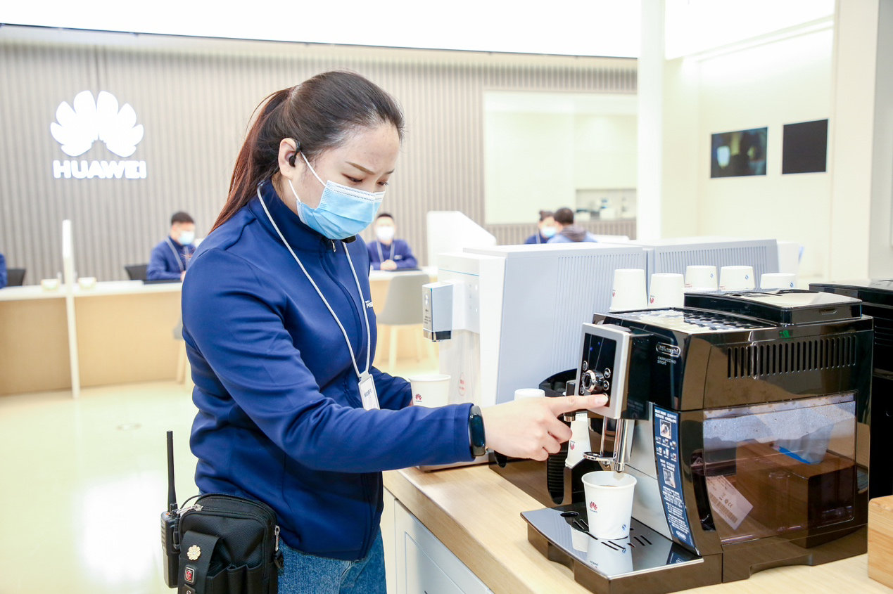 初雪探店华为客户服务中心(北京盈科中心):感受有温度的服务