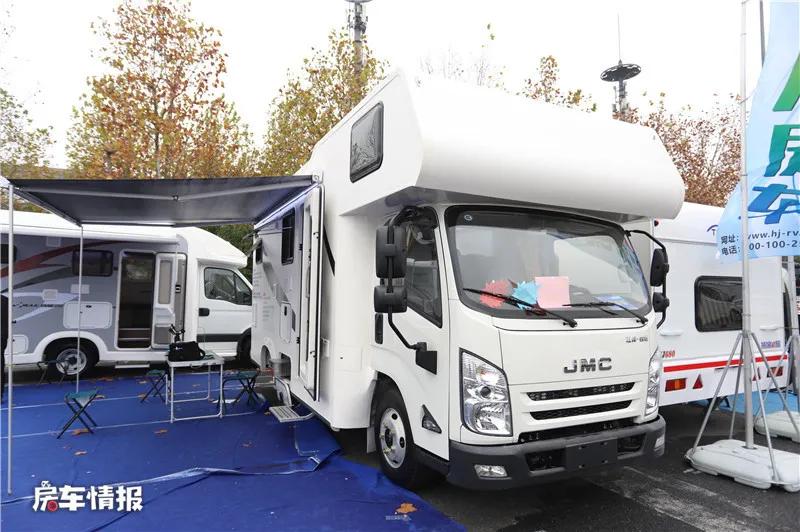 江铃jmc自动挡轻卡房车,6人住特宽敞c2本就能开,价格实惠