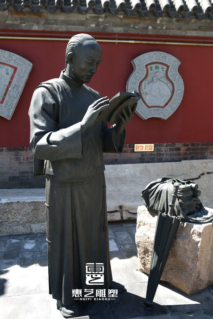 带您了解古代考生进京赶考雕塑