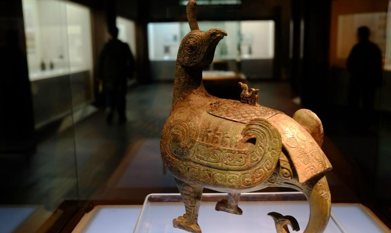 发现一座西周大墓 出土两堆青铜残渣 复原后禁止出国展览_周成王
