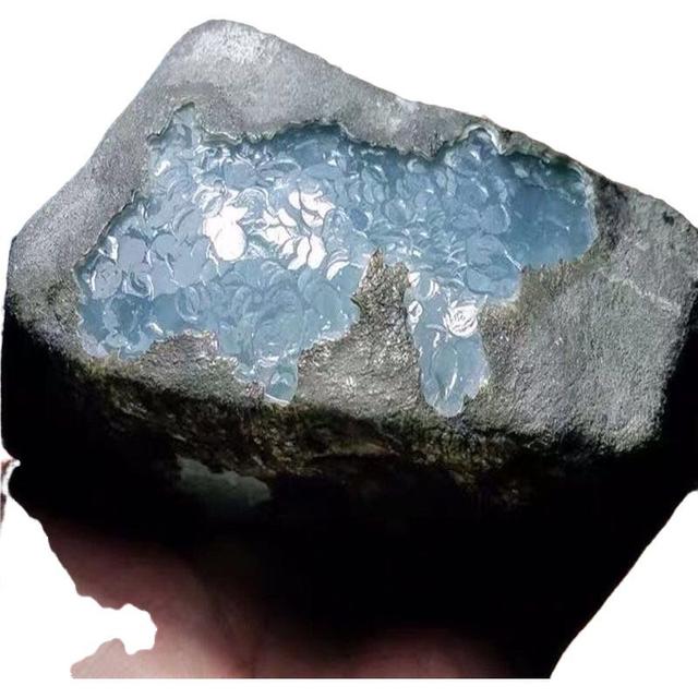 翡翠形成的因素与条件