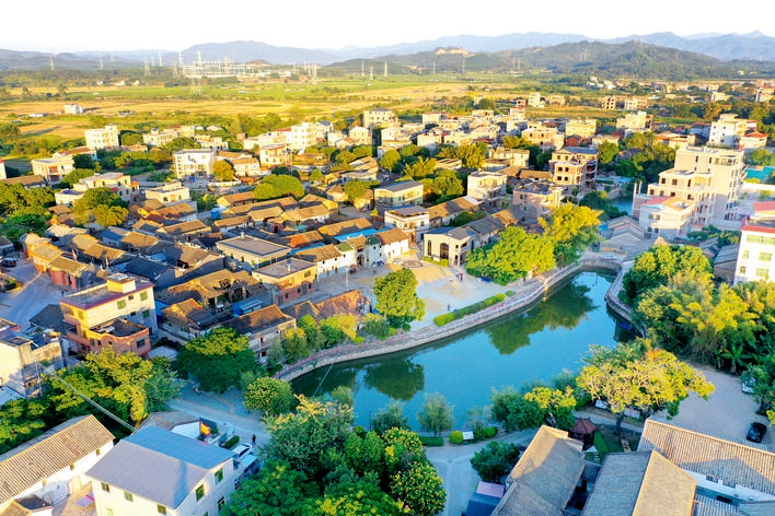 广东惠州:不断强化人居环境整治 村民日子"火"起来