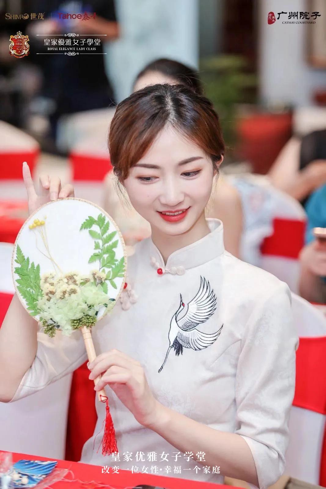 沙龙回顾优雅女子活色生香以文化诉传承以风华筑典雅