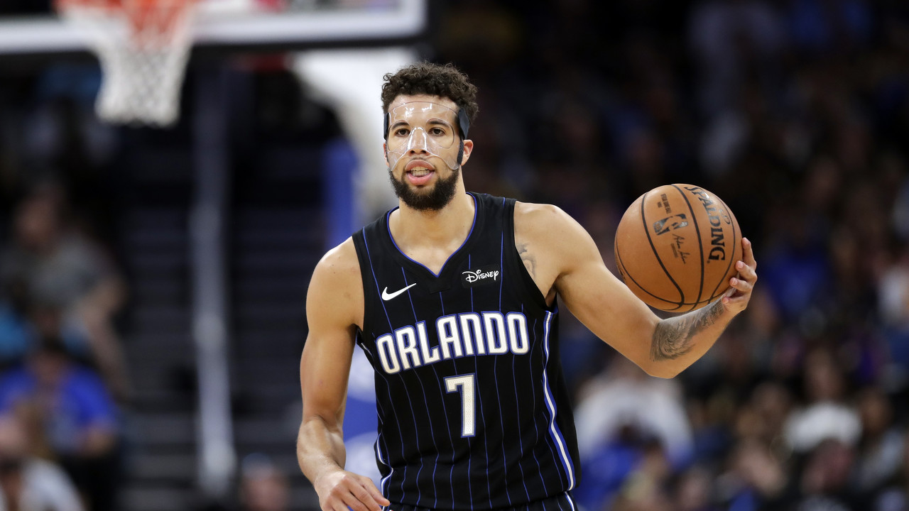 2年660万到手,他曾帮火箭打破nba纪录_迈卡威