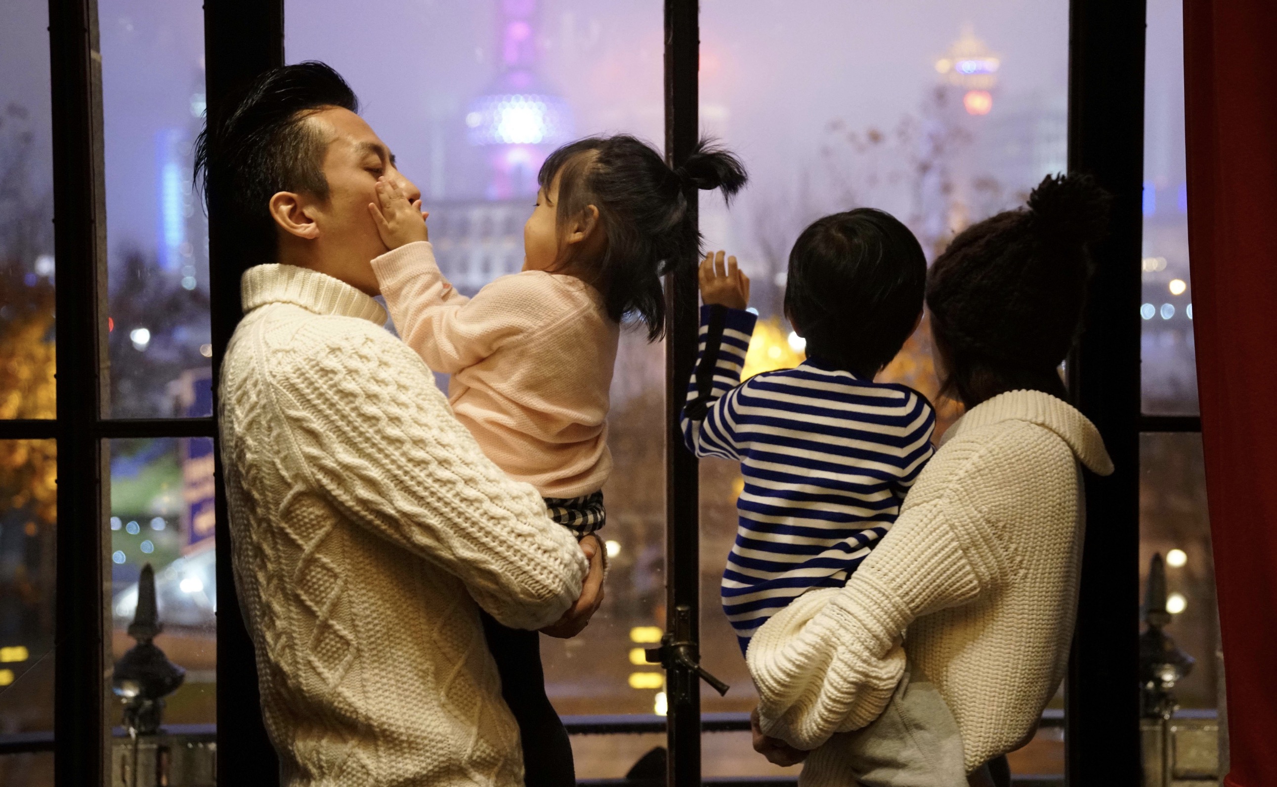 原创家有二胎俩娃不同姓大宝不经意的一句讽刺深深刺痛妈妈的心