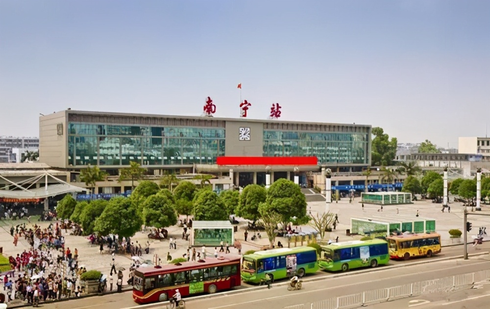 原创广西南宁市吴圩国际机场大巴时刻表以及到达地点