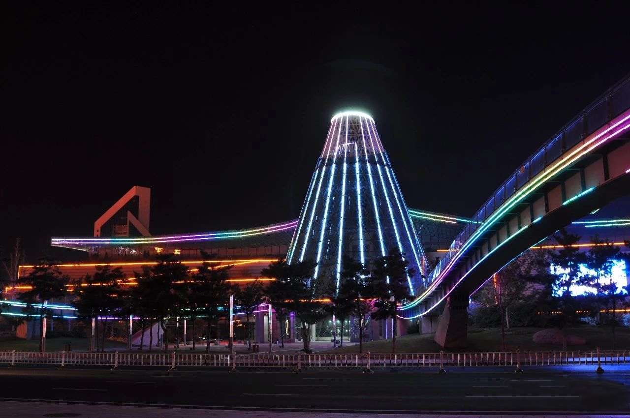 (每周一闭馆)地址:威海市即墨路2a号市文化艺术中心四楼返回搜狐,查看