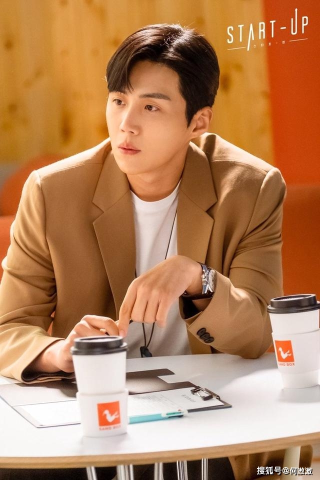 图片来源:tvn《start-up:我的新创时代》剧照这么好的小乖乖,值得更棒