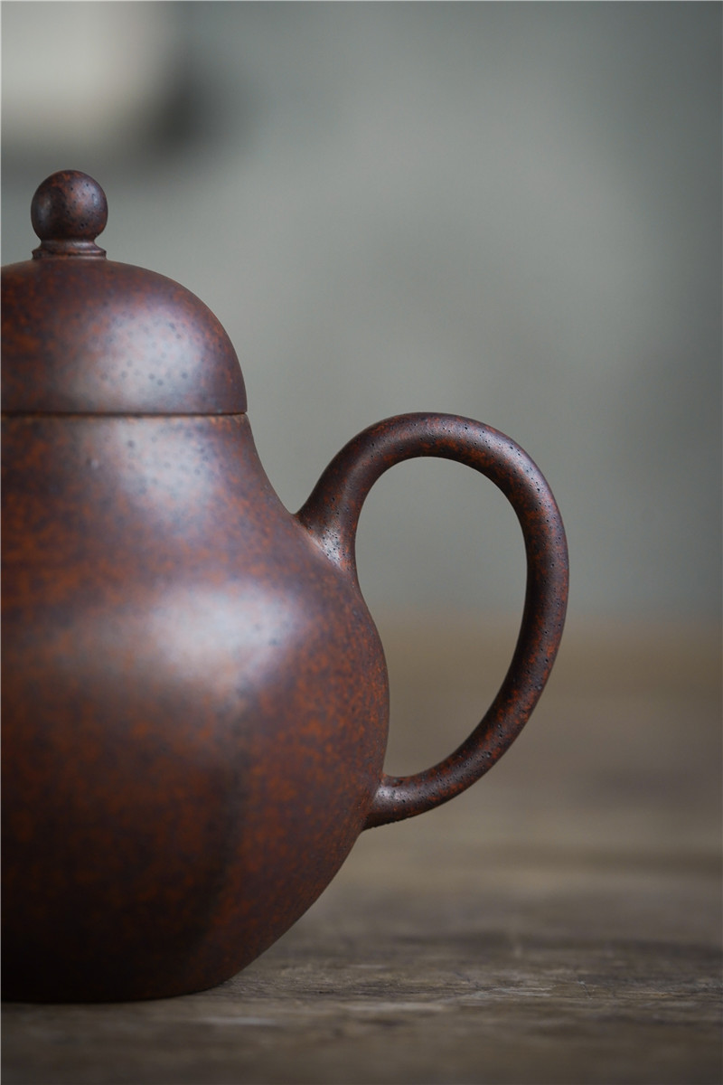 【袁春香】国家级助理工艺美术师天星泥紫砂壶作品系列——六方梨形