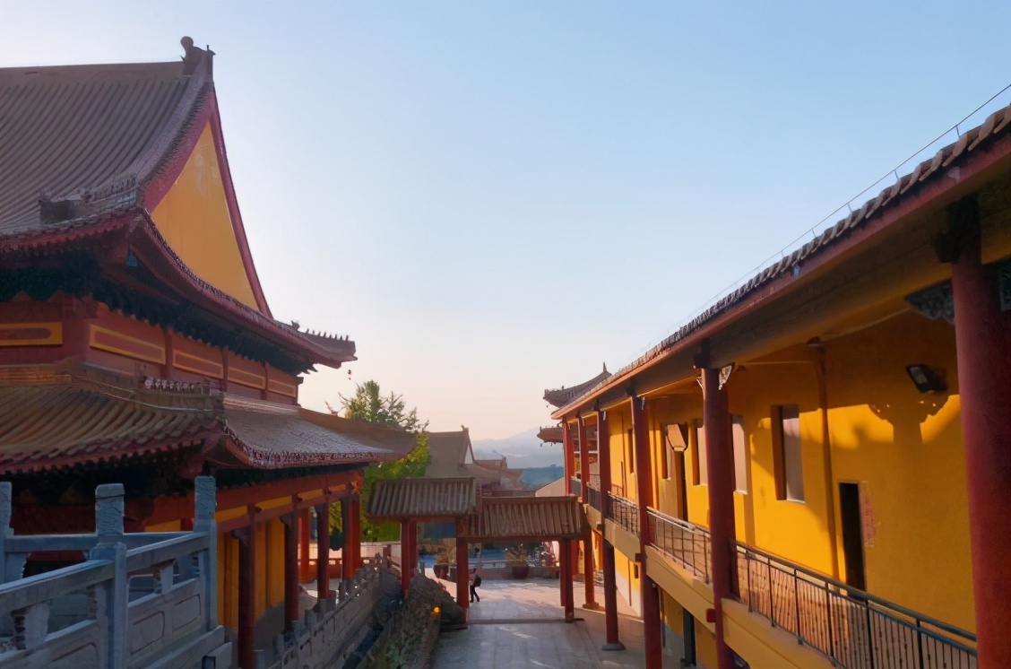 距今400年长沙古禅寺清幽安静一网红银杏吸引百万人参拜