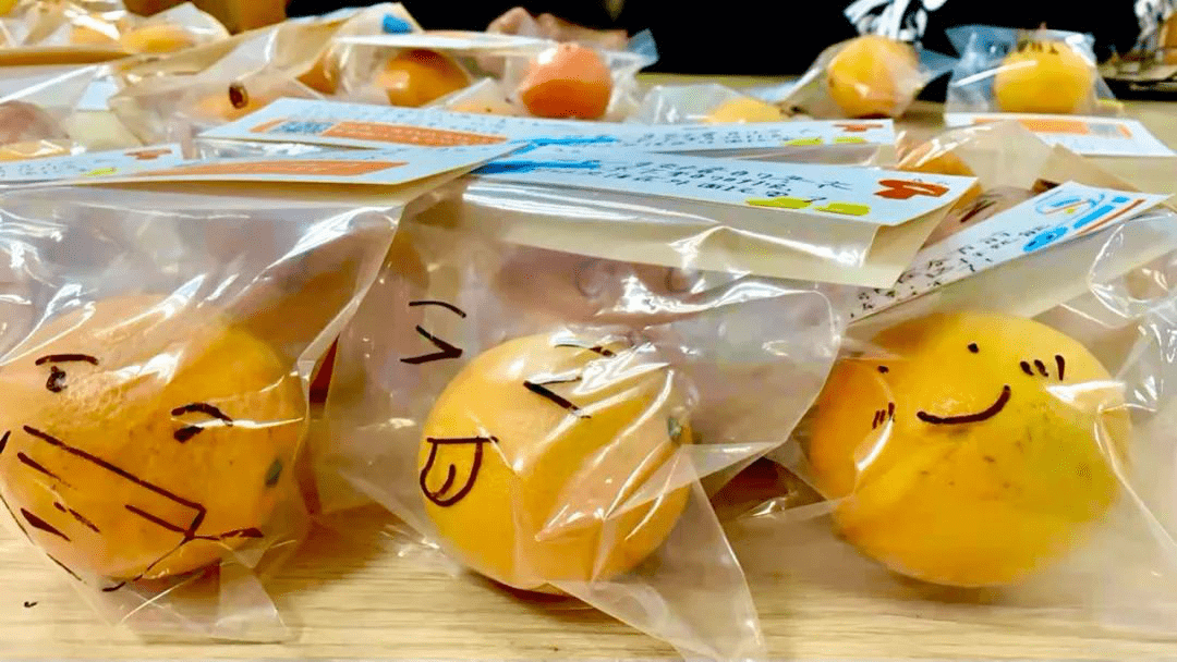守护困境儿童，青团社联合中华儿慈会启动爱心橙子义卖